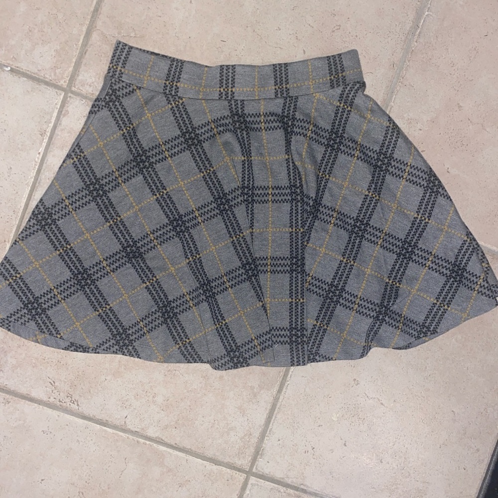 francesca’s gb fashion london plaid skirt